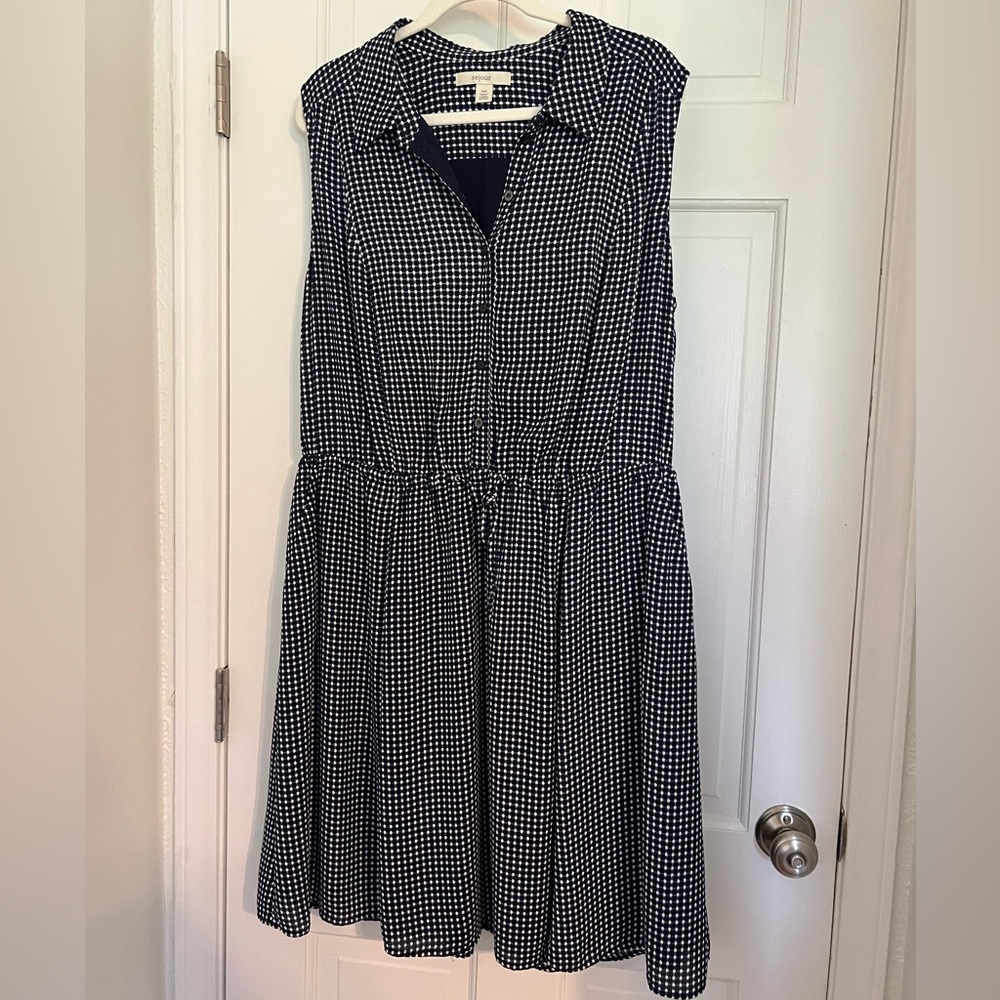 Sejour woman’s plus size 18w Navy & White Sleeveless Dress knee length pockets!